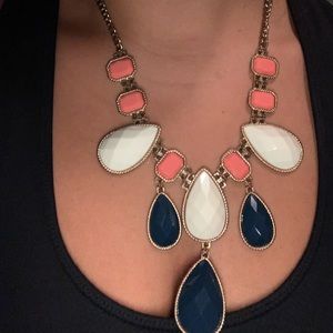 Trendy tri color necklace